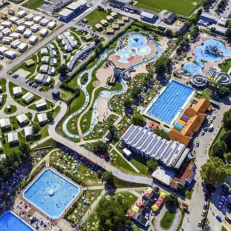 Brunarica Vintage 83 - Nastanitev Z Vkljucenimi Kopalnimi Kartami - With Thermal Riviera Tickets Included Chalet *