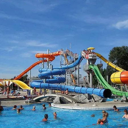 Brunarica Vintage 83 - Nastanitev Z Vkljucenimi Kopalnimi Kartami - With Thermal Riviera Tickets Included * Brežice